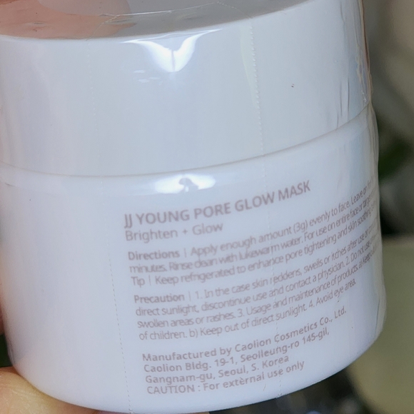 *5 For $25*  Pore Glow Mask ~ Brighten | Glow ~ JJ Young - Picture 3 of 3